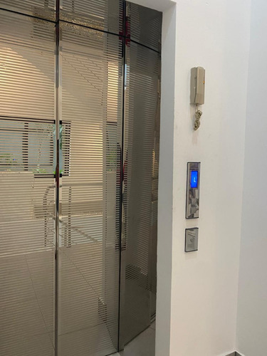 Alquiler De Apartamento Con Línea Blanca En Una De Las Torres Más Exclusivas De La Zona, Los Cacicazgos, Distrito Nacional, Rep.dom