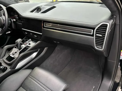 Porsche Cayenne coupé 3.0 v6 turbo at
