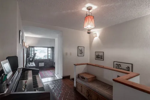 Casa En Venta En Provenza. Cod V8583