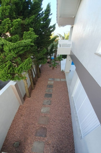 Imagem 17 de 30 de Casa À Venda Em Xangri-lá - Ca01332 - 69334885