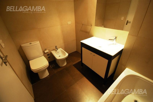 Imagen 10 de 30 de Departamento En Torre Mayor, Olivos. 3 Ambientes Con Cochera Y Baulera