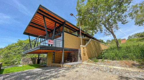 Imagen 1 de 16 de Nueva Casa En Venta En Calzada De Los Reyes, Cuernavaca