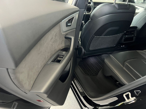 Audi Q8 S Line 2021