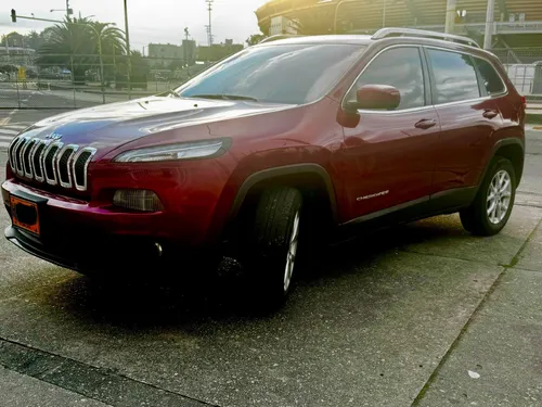 Jeep Cherokee 3.2 Longitude Plus