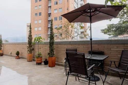 Apartamento En Venta En El Esmeraldal. Cod V16684