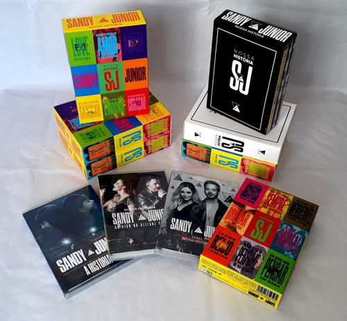 Imagem 1 de 7 de Dvd Sandy E Junior - Box Nossa História Deluxe Frete Grátis