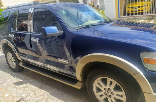 Imagen 3 de 7 de Ford Explorer Eddie Bauer Eddie Bauer 8 Cilind