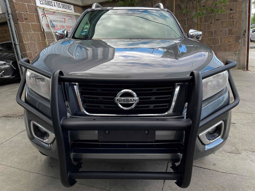 Imagen 2 de 15 de Nissan Np300 Frontier 2019 2.5 Le Aa Mt