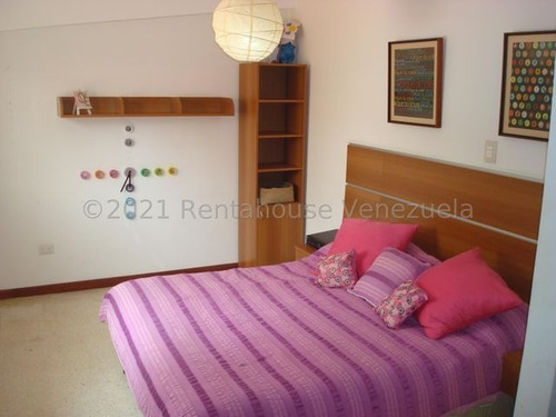 Imagen 12 de 18 de Hermosa Casa Actualizada En Terrazas Del Club Hípico Caracas 22-25138