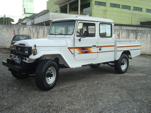 Toyota Bandeirante 3.7 Cab. Dupla 2p