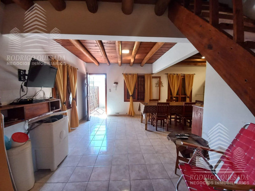 Hermoso Triplex A 100mts Del Mar, Zona Residencial!