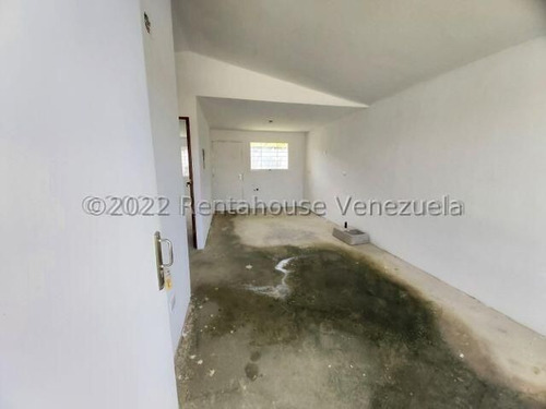 Imagen 28 de 30 de Casas En Venta En Terrazas De La Ensenada Barquisimeto , Lara Codigo :: 23- 2144 . -- ---0414-5446337|