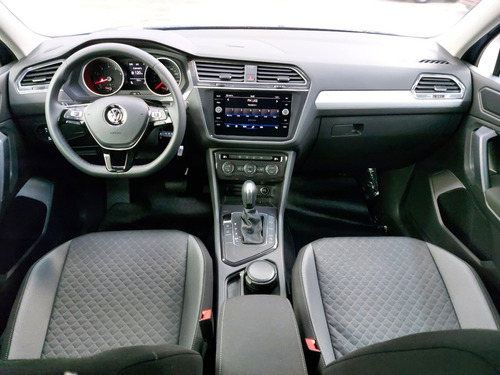 Imagen 7 de 15 de Volkswagen Tiguan Allspace 1.4 Tsi Trendline 150cv Dsg