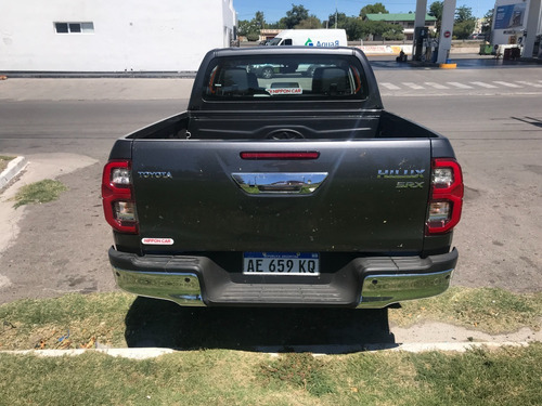 Toyota Hilux 2.8 Cd Srx 4x4 Automatica Cuero 2021