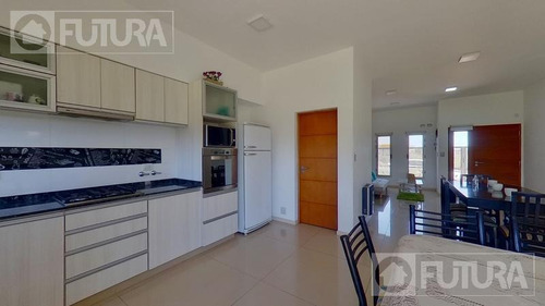 Imagen 18 de 30 de Hermosa Casa En Venta De Dos Dormitorios - Recorrido Virtual