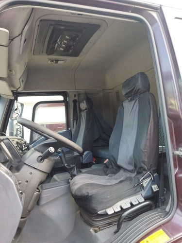 Imagem 12 de 15 de Ford Cargo 1933 4x2 Ano 2013 C/ Ar Condicionado