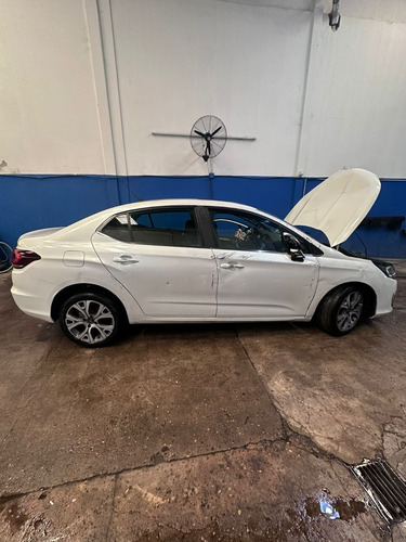 Citroen C4 Lounge Thp 165 Eat6 Shine Am21