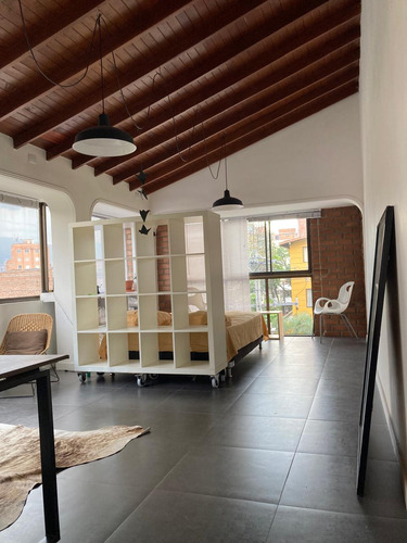 Arriendo  Apartaestudio Amoblado Tipo Loft Laureles Medellin