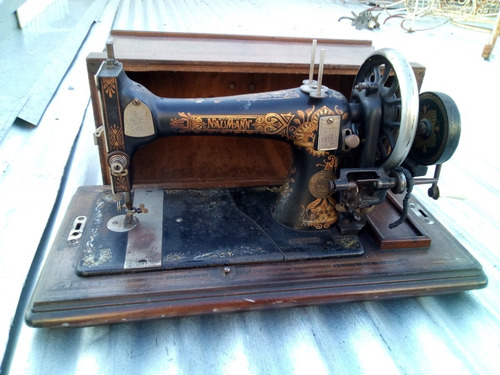 Antigua Maquina Coser Naumann Manual A Manija (Usado)