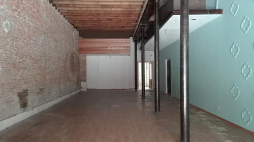 Excelente Local De 200 M2 + 100 M2 De Subsuelo Sobre Peatonal Sarandi