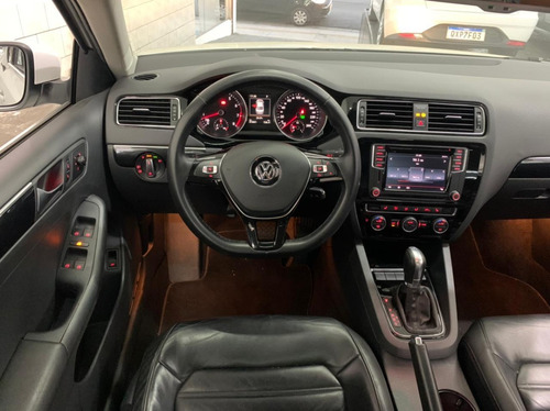 Imagem 8 de 12 de Jetta Highline Completo Bancos De Couro