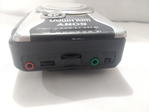 Imagen 5 de 5 de Walkman Sony De Reportero C/bocina Dificil D/conseguir Leer