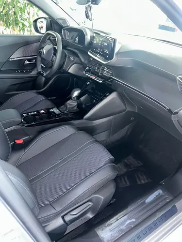 Peugeot 2008 Gt 1.2 2025