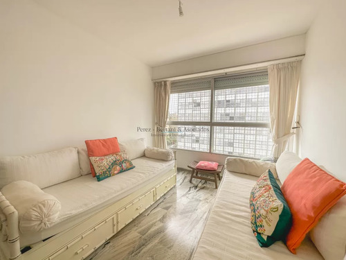 Apartamento En Península, 1 Dormitorio