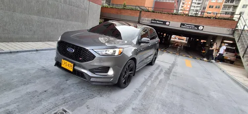 Ford Edge St