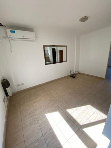 Imagen 3 de 14 de Venta Depto 1 Dormitorio Con Balcón En Fomento