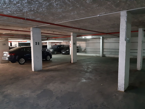 Imagen 3 de 5 de Cochera Venta - Alberdi - Zona Shopping Duarte Quirós
