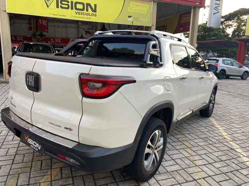 Imagem 6 de 11 de Fiat Toro 2.4 16v Multiair Flex Freedom At9
