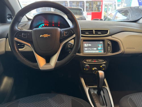 Chevrolet Onix Chevrolet Onix 1.4 LT SPE/4 (Aut)