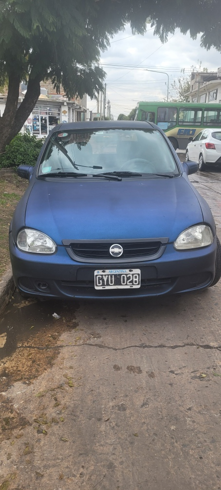 Chevrolet Corsa 1.6 Classic Super Pkele