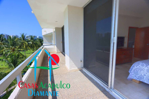 Imagen 7 de 14 de Cad Labna 501. Terraza Con Vista Al Campo De Golf