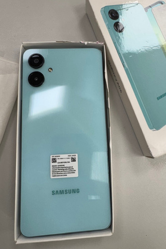Samsung Galaxy A06 64gb 4gb Light Green Verde Claro (Usado)