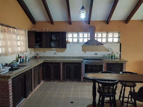 Imagen 17 de 30 de Casa Venta Zona Norte Seguridad Palmarito Maracay Nb