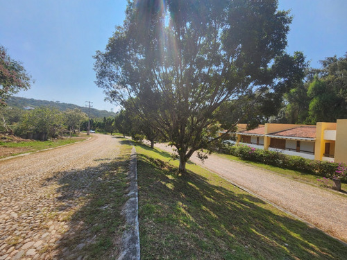 Venta Lote Glorieta 1 Justo En El Acceso Y Cerca De Amenidades Con Proyecto Incluído En Fracc Rancho San Diego Ixtapan De La Sal Edomex