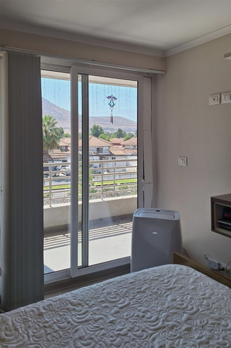 Departamento En Venta De 1 Dorm. En Huechuraba Con Est Y Bod