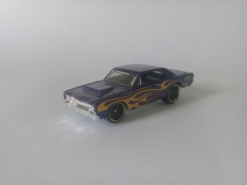 Hot Wheels 68 Dodge Drift   Morado Flamas Amarillas 