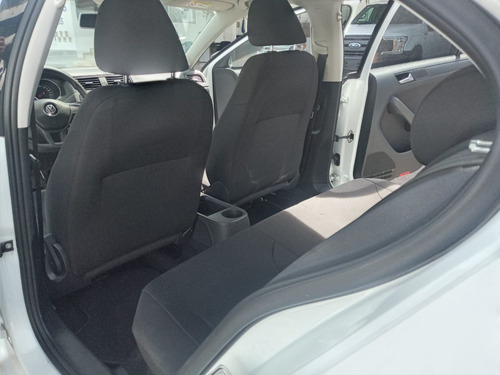 Imagen 7 de 11 de Volkswagen Jetta 2018 2.0 Tiptronic At