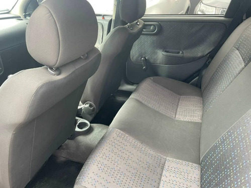 Imagem 7 de 11 de Chevrolet Corsa Hatch Maxx 1.4 8v Econoflex 5p