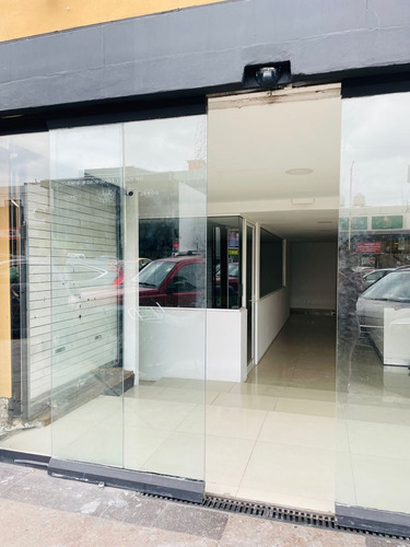 Imagen 2 de 9 de Local Comercial En Renta, Satélite, Naucalpan De Juárez