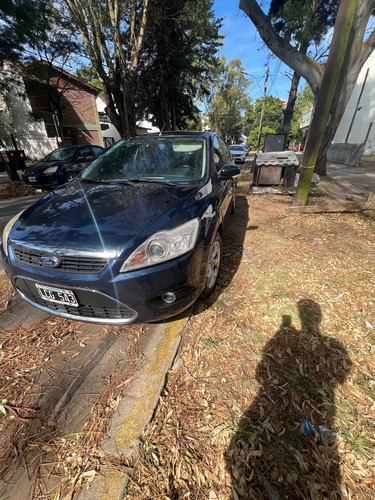Ford Focus 2 2.0 Ghia Mt
