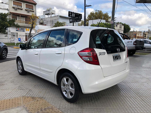 Imagen 6 de 12 de Honda Fit 2010 1.4 Lx-l Mt 100cv