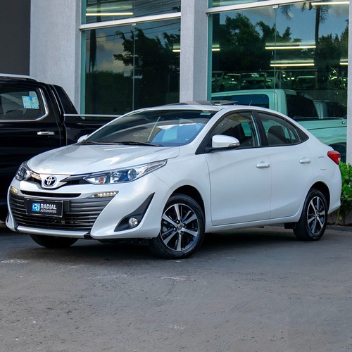 Toyota Yaris XLS Connect Sed. 1.5 Flex 16V Aut.