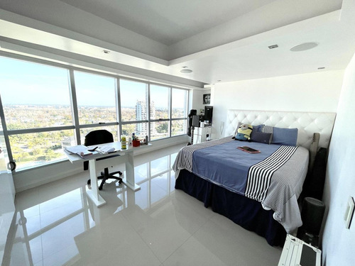Imagen 24 de 30 de Extraordinario Departamento En Venta En Barrio Marinas Golf De 7 Ambientes