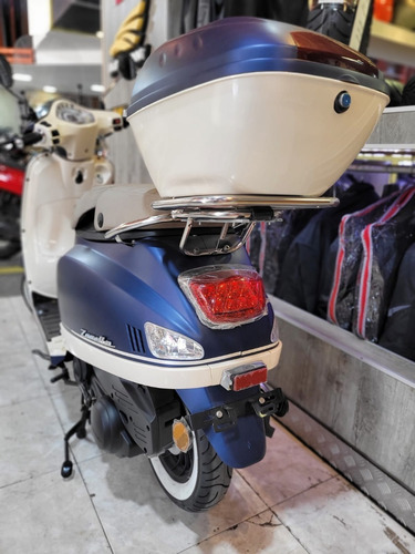 Imagen 4 de 8 de Zanella Exclusive Edizione 150 0km Tamburrino Motos
