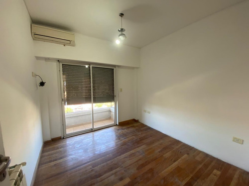 Imagen 8 de 16 de En Venta Depto 3 Amb C/ Cochera En Lanus Este (029)