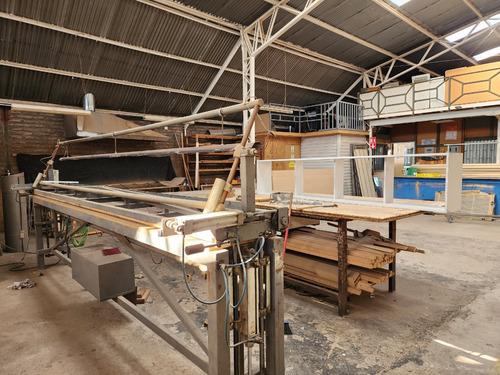 Fabrica De Muebles O Uso De Galpón Comercial
